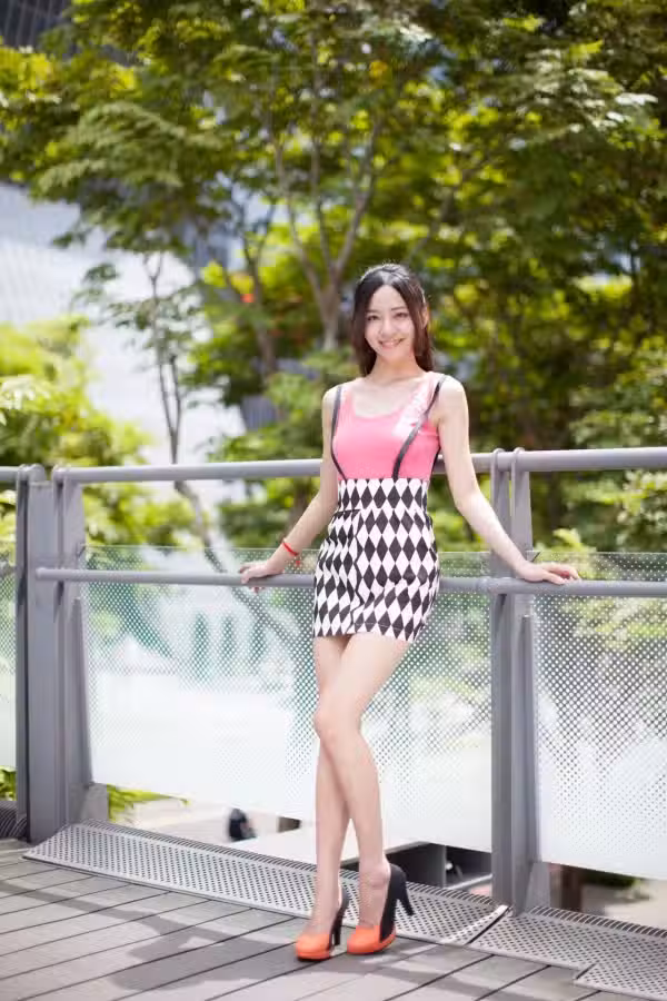 /www/photos18.com/web/images/node/85/850946.avif