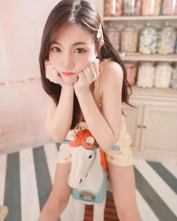 /www/photos18.com/web/images/node/85/854833.avif