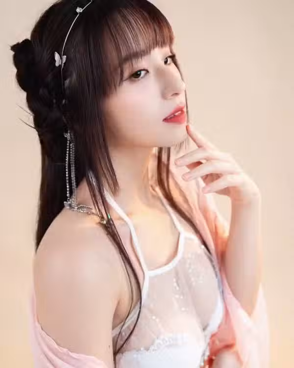 /www/photos18.com/web/images/node/85/855505.avif