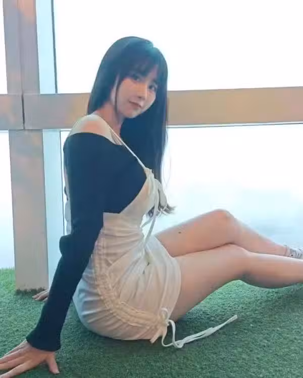 /www/photos18.com/web/images/node/85/858457.avif