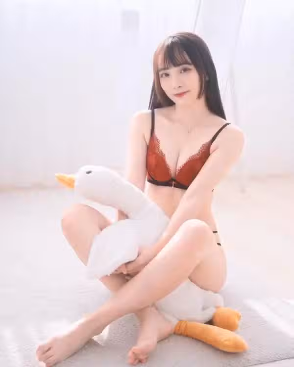 /www/photos18.com/web/images/node/86/860843.avif