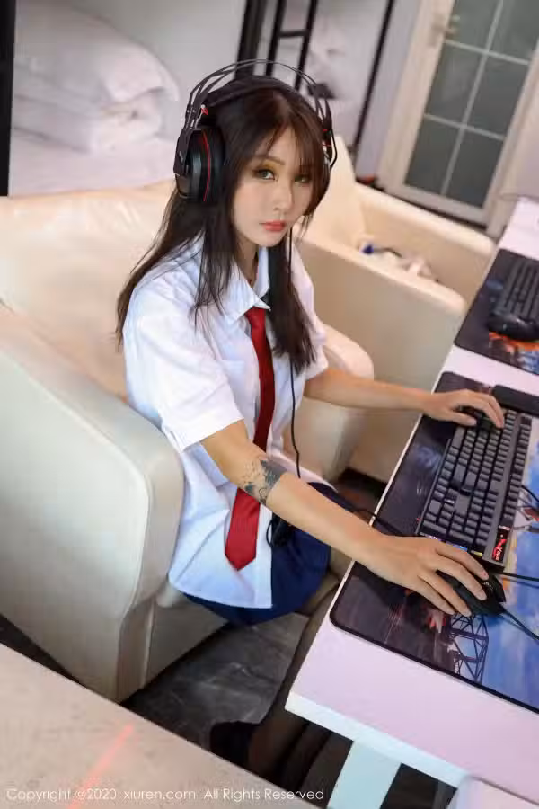 /www/photos18.com/web/images/node/86/861651.avif