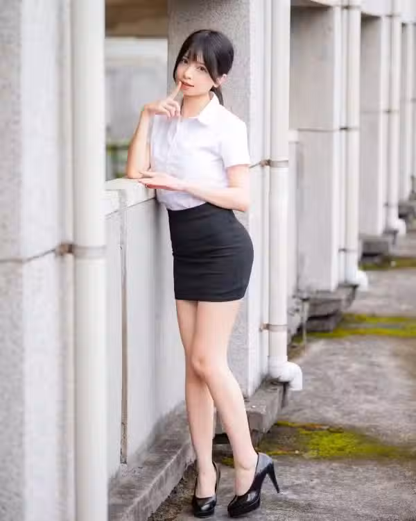 /www/photos18.com/web/images/node/86/866580.avif