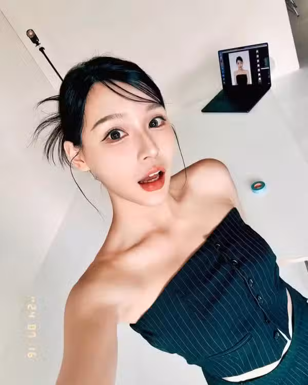 /www/photos18.com/web/images/node/87/871370.avif