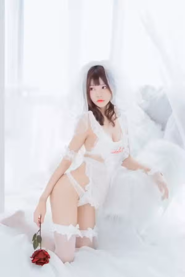 /www/photos18.com/web/images/node/87/876622.avif
