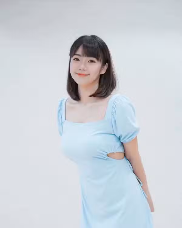 /www/photos18.com/web/images/node/87/876850.avif