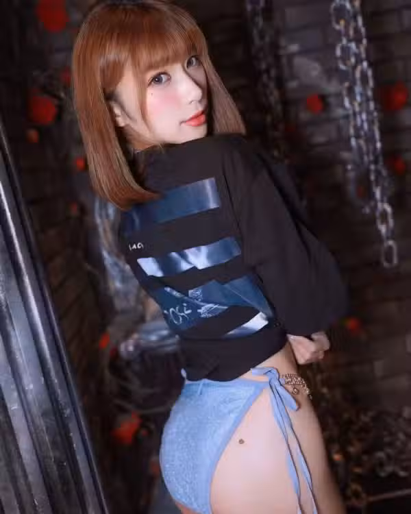 /www/photos18.com/web/images/node/87/877353.avif