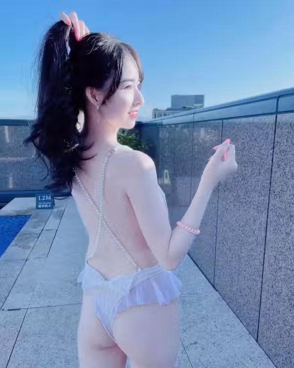 /www/photos18.com/web/images/node/88/882773.avif