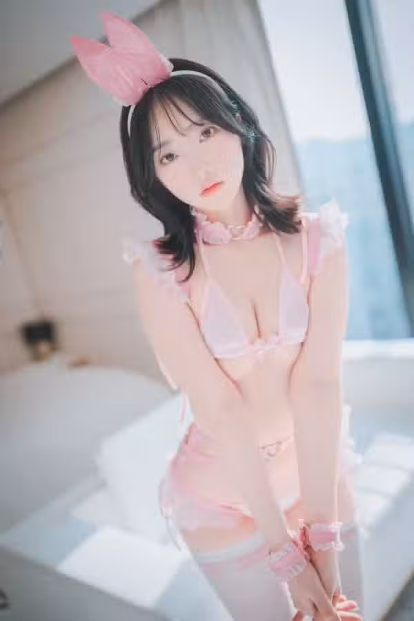 /www/photos18.com/web/images/node/88/886154.avif