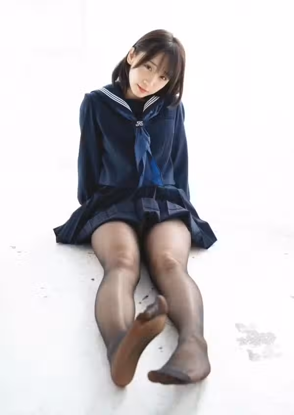 /www/photos18.com/web/images/node/88/889589.avif