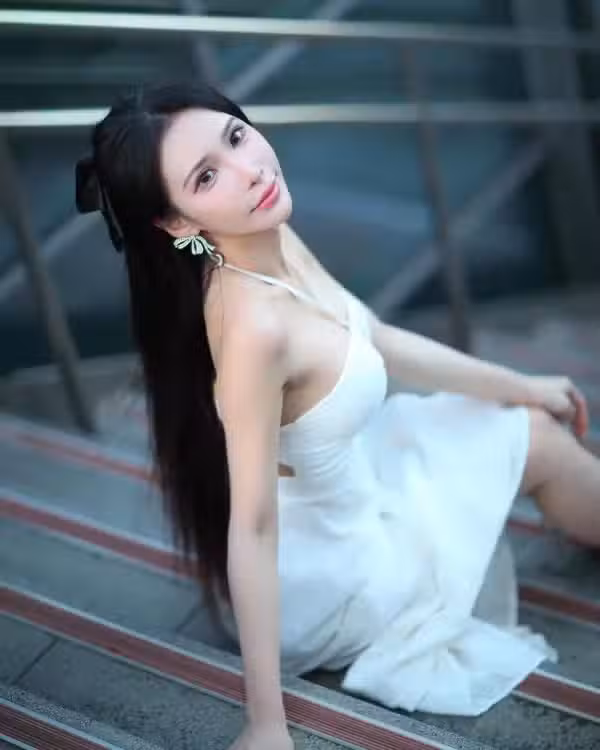 /www/photos18.com/web/images/node/88/889775.avif