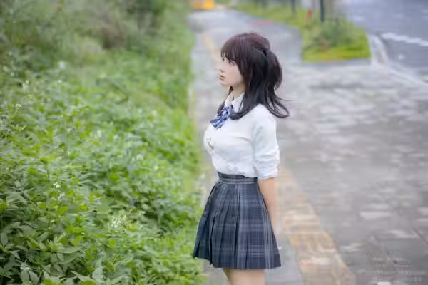 /www/photos18.com/web/images/node/89/890491.avif