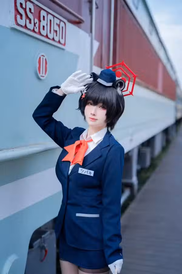 /www/photos18.com/web/images/node/89/890492.avif