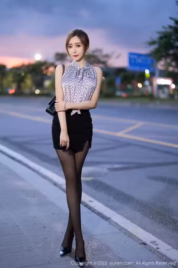/www/photos18.com/web/images/node/89/890888.avif