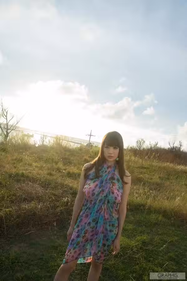 /www/photos18.com/web/images/node/89/892138.avif