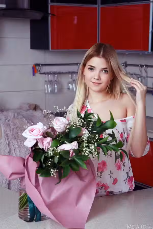 /www/photos18.com/web/images/node/89/895630.avif
