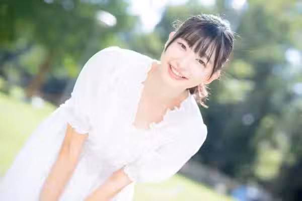 /www/photos18.com/web/images/node/89/897695.avif