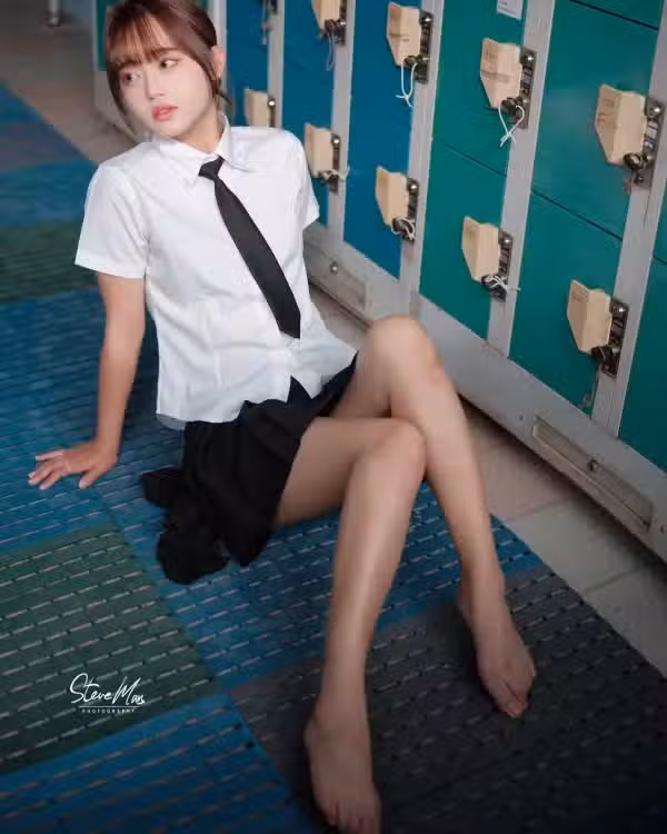 /www/photos18.com/web/images/node/89/899897.avif
