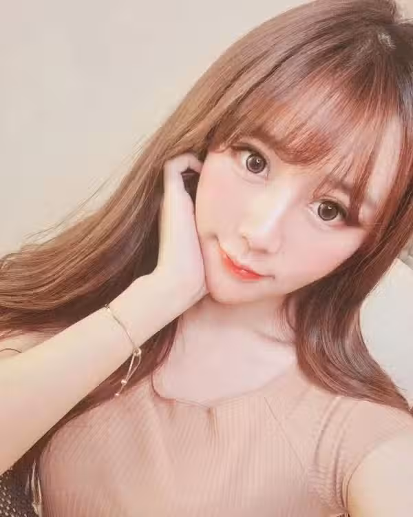 /www/photos18.com/web/images/node/9/90120.avif