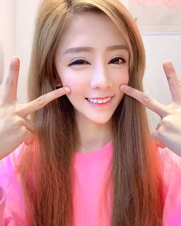 /www/photos18.com/web/images/node/9/93513.avif