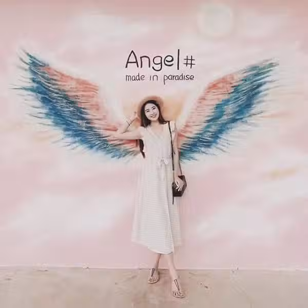 /www/photos18.com/web/images/node/9/93982.avif