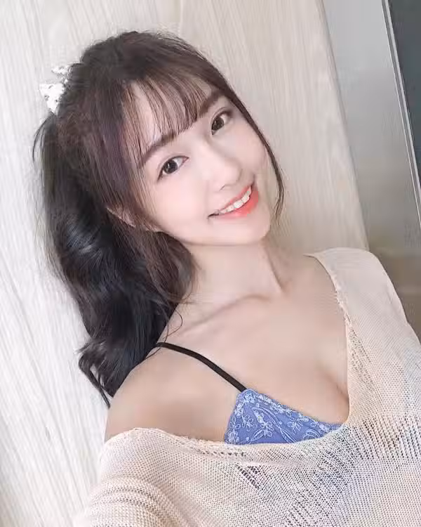 /www/photos18.com/web/images/node/9/95496.avif