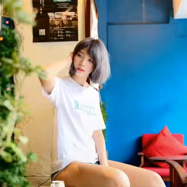 /www/photos18.com/web/images/node/9/96517.avif