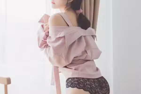 /www/photos18.com/web/images/node/90/902228.avif