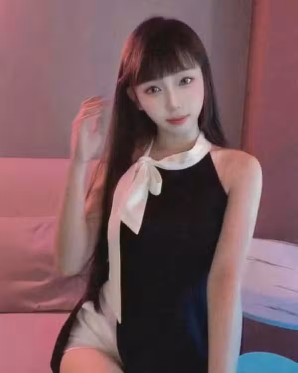 /www/photos18.com/web/images/node/90/907348.avif