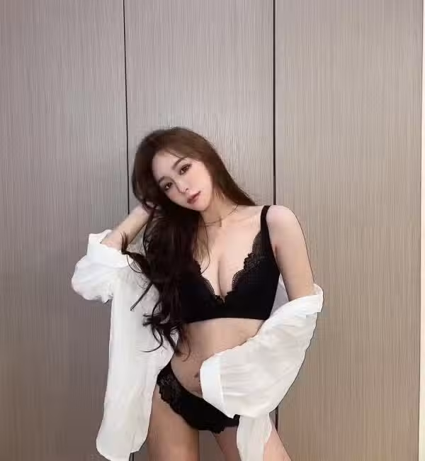 /www/photos18.com/web/images/node/92/922948.avif