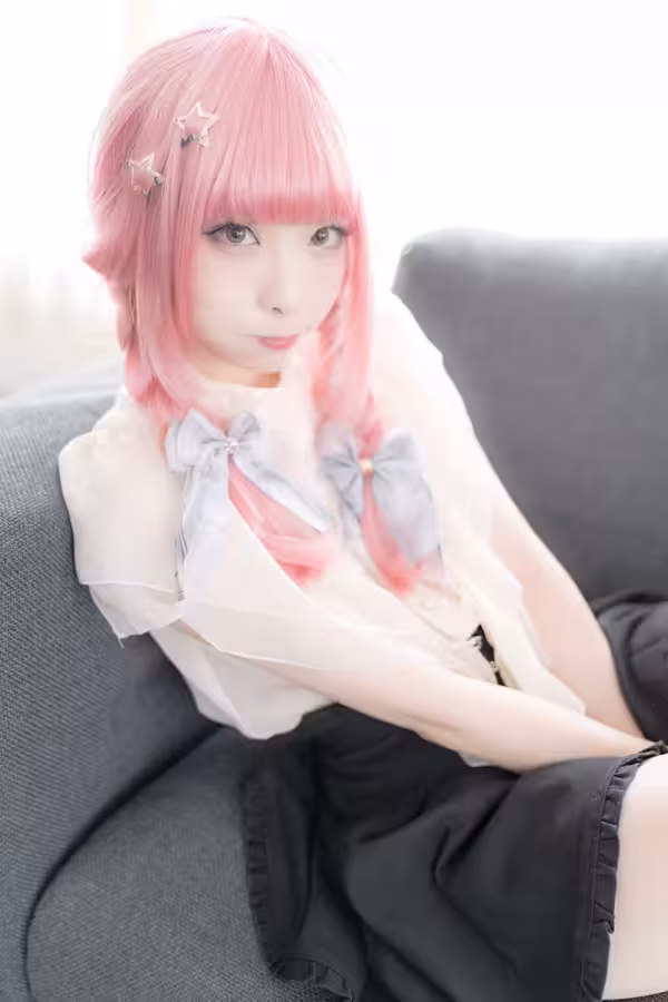 /www/photos18.com/web/images/node/92/929937.avif