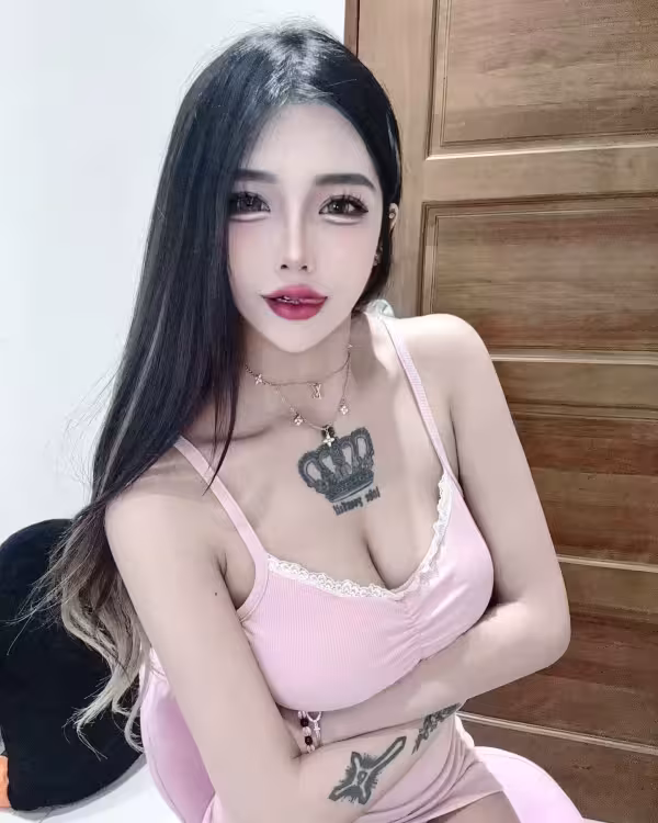 /www/photos18.com/web/images/node/93/933296.avif