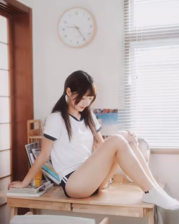 /www/photos18.com/web/images/node/93/933306.avif