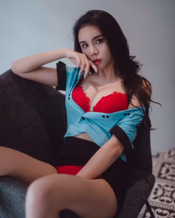 /www/photos18.com/web/images/node/93/935598.avif