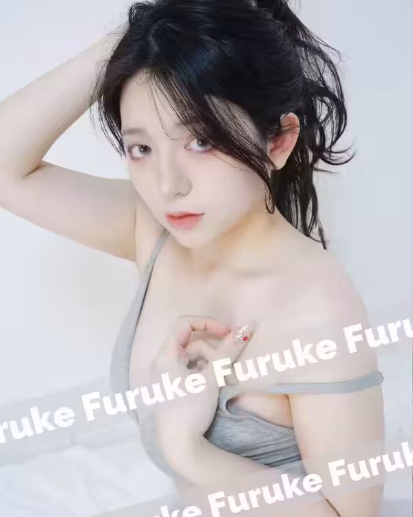 /www/photos18.com/web/images/node/93/938742.avif