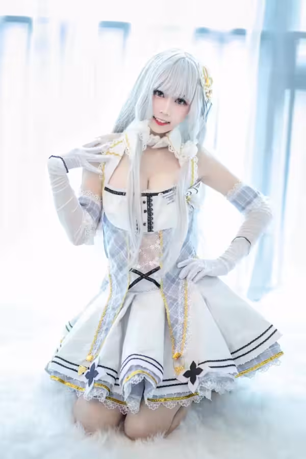 /www/photos18.com/web/images/node/94/941117.avif