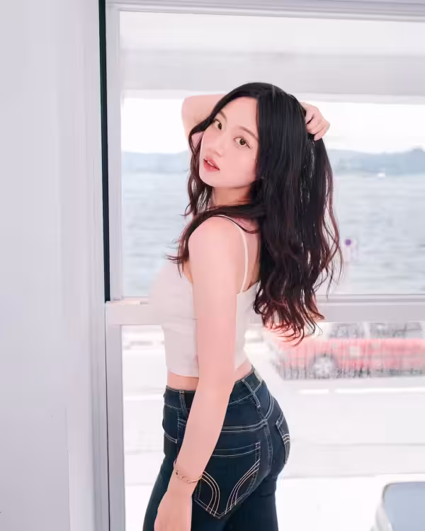 /www/photos18.com/web/images/node/94/945019.avif
